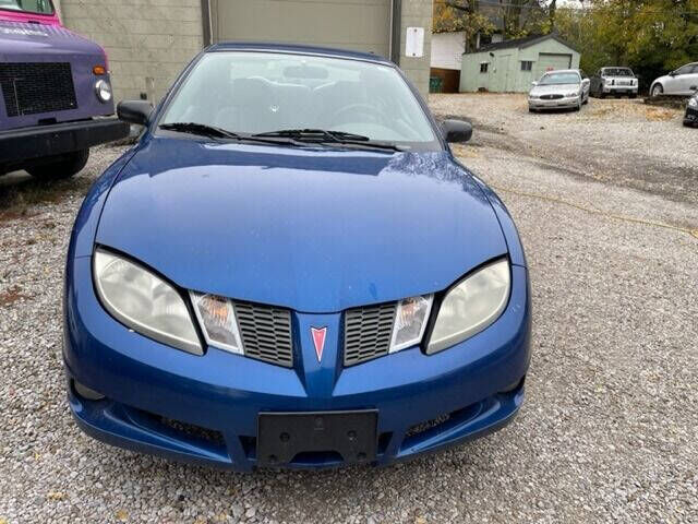 2005 PONTIAC Sunfire