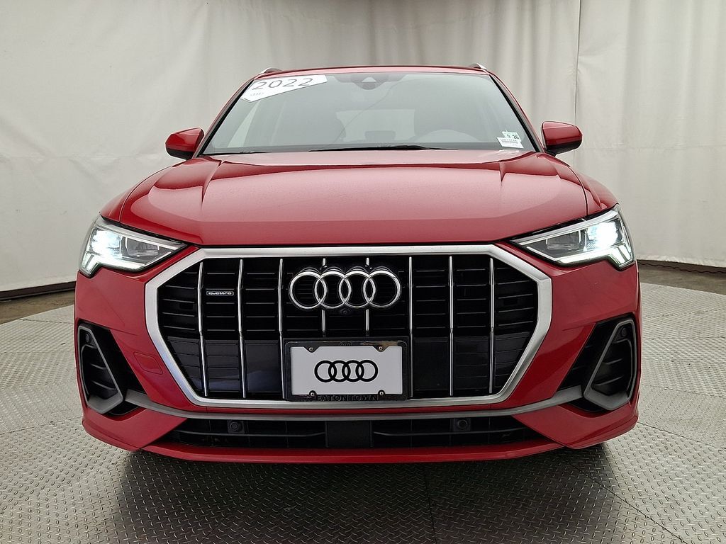 2022 Audi Q3