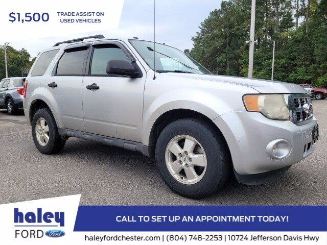 2010 FORD Escape