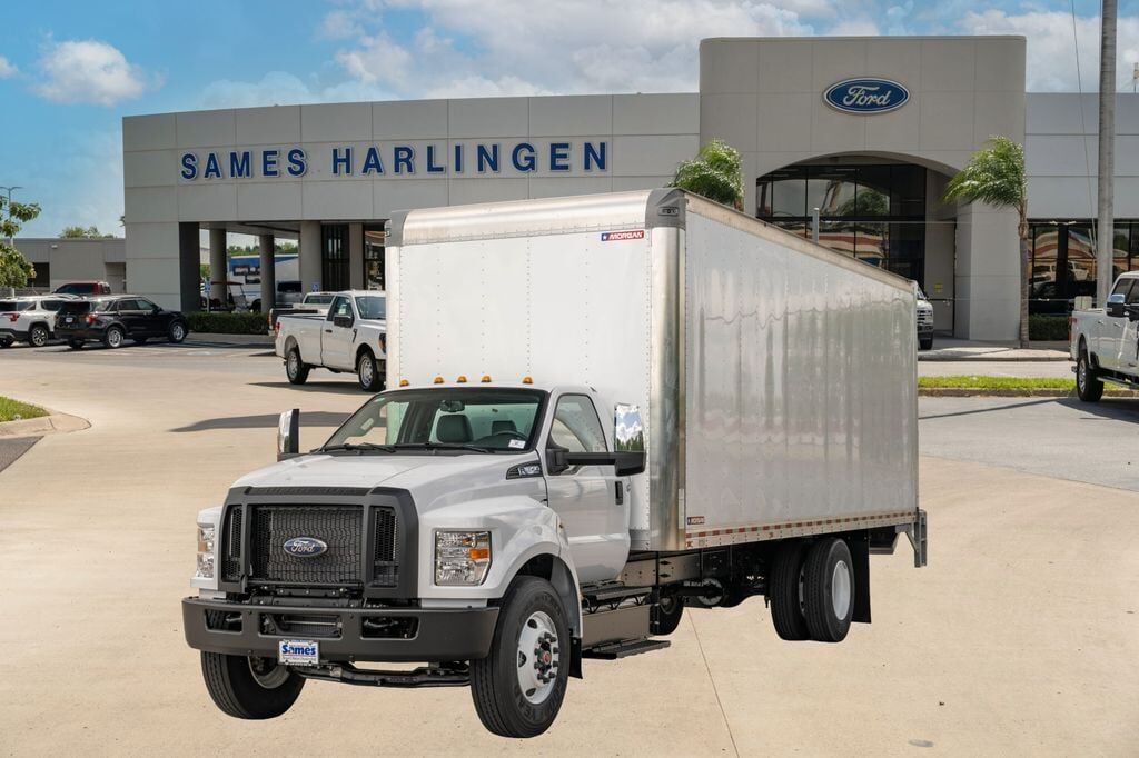 2027 FORD F-650