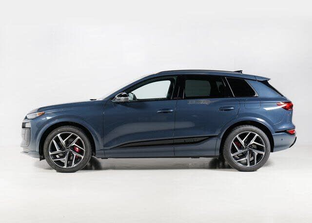 2025 Audi SQ6