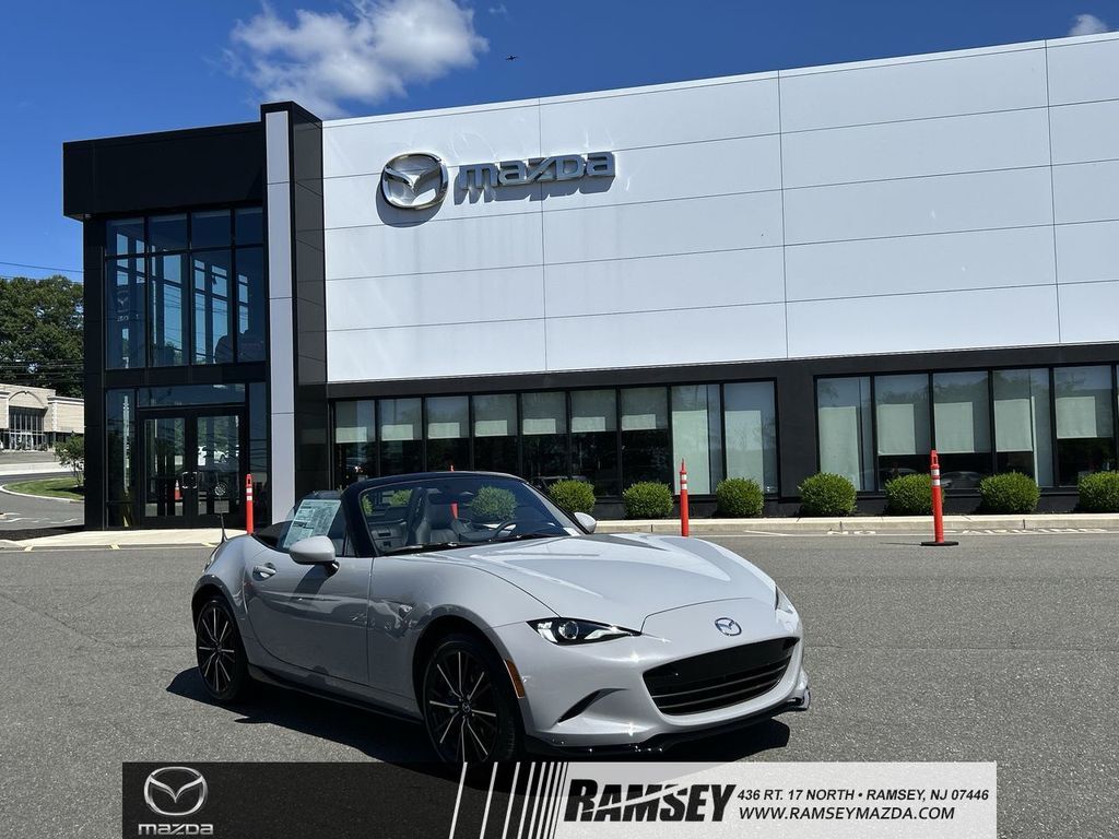 2026 MAZDA MX-5