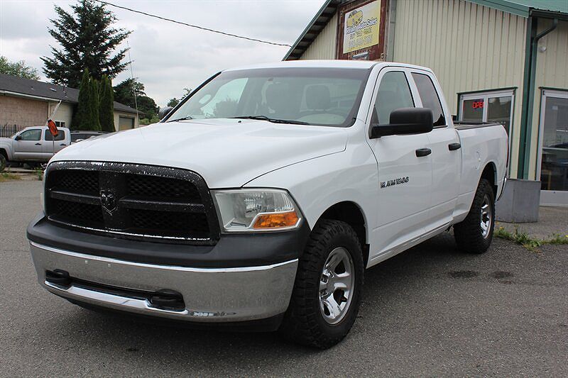2012 DODGE Ram
