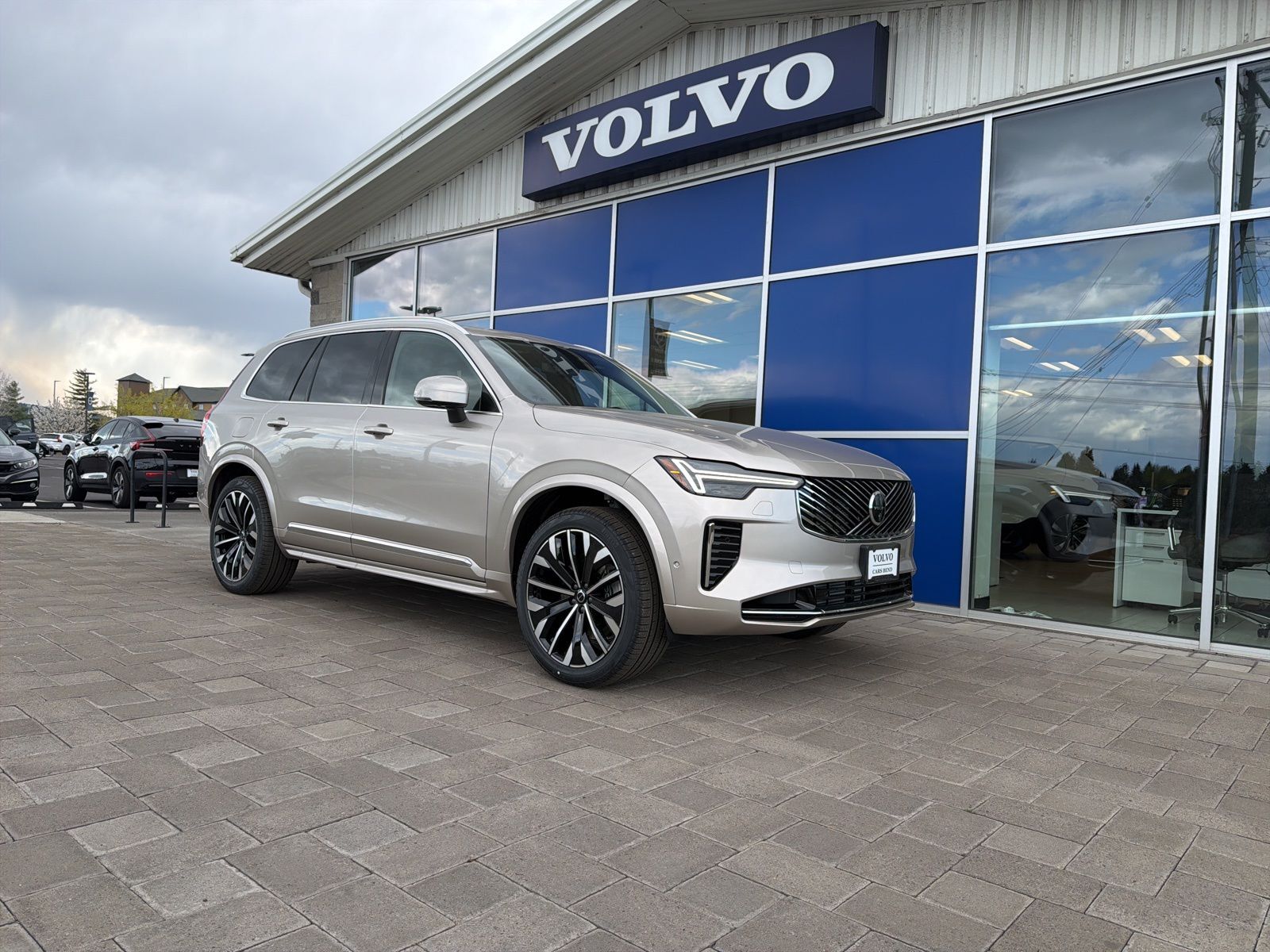 2026 VOLVO XC90