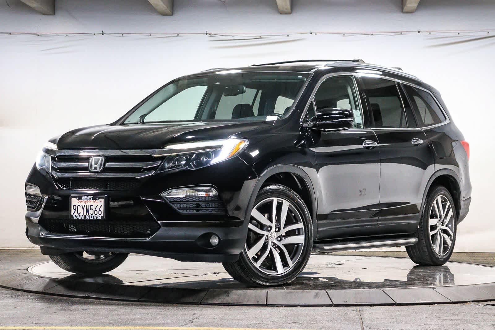 2017 HONDA Pilot