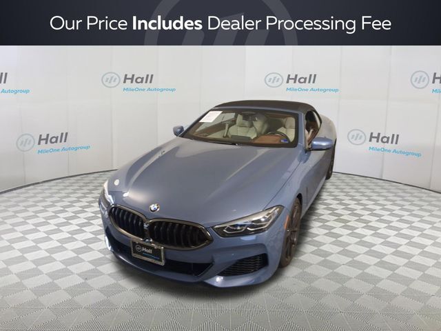 2022 BMW M8