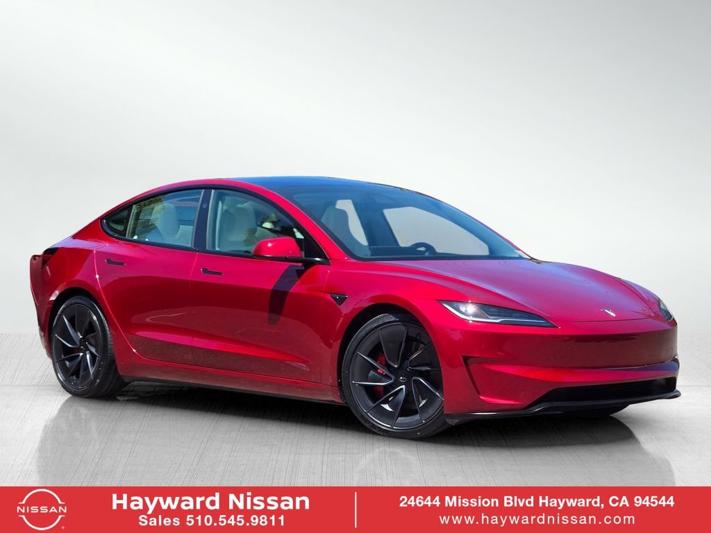 2024 TESLA Model 3