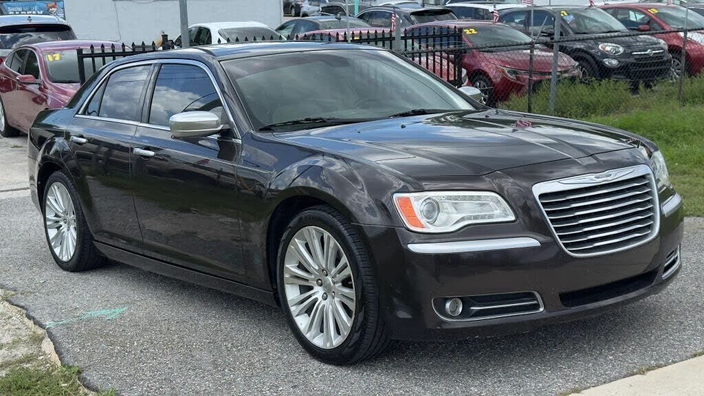 2012 CHRYSLER 300