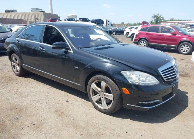 2012 MERCEDES-BENZ S-Class