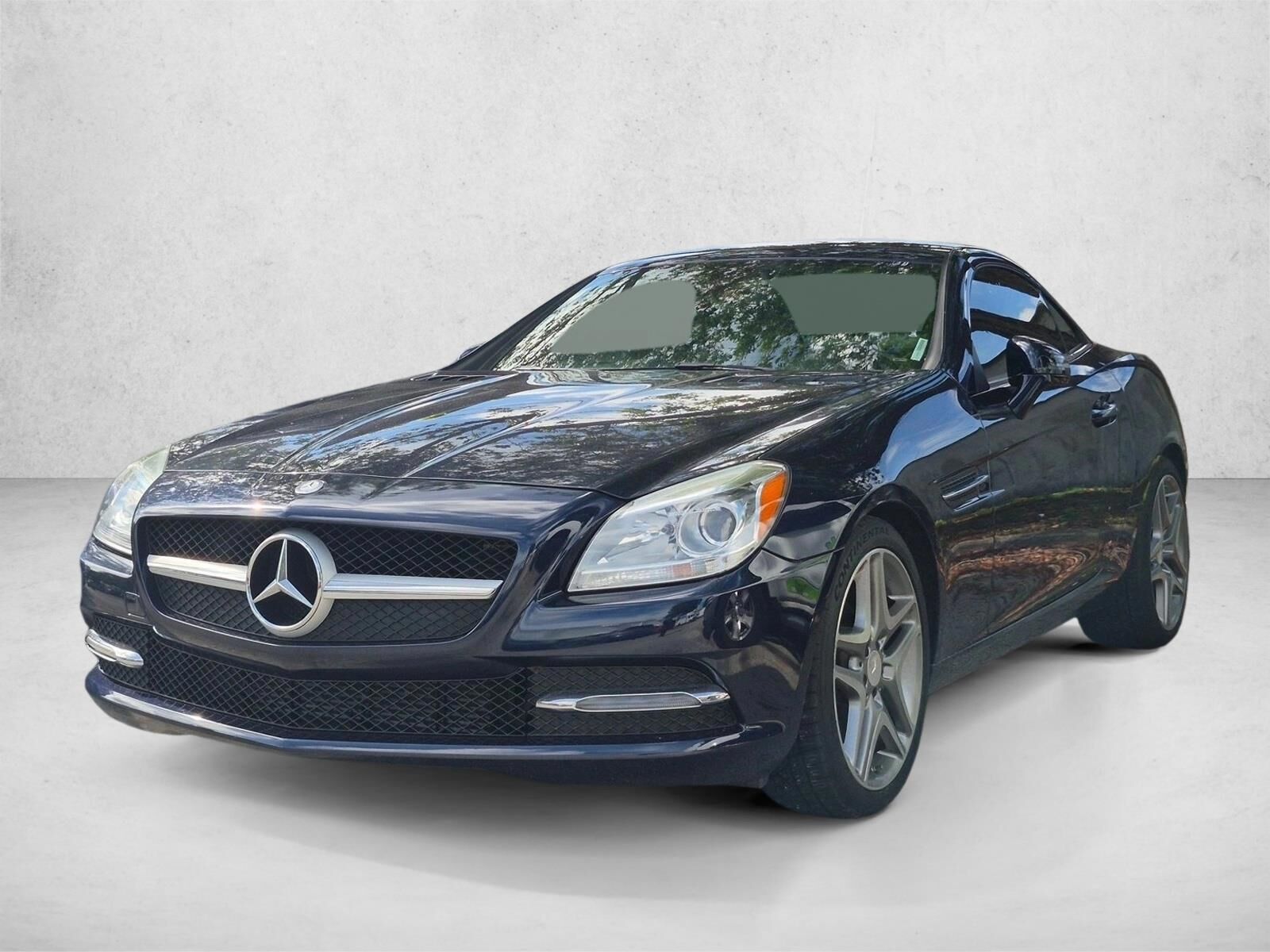2015 MERCEDES-BENZ SLK-Class