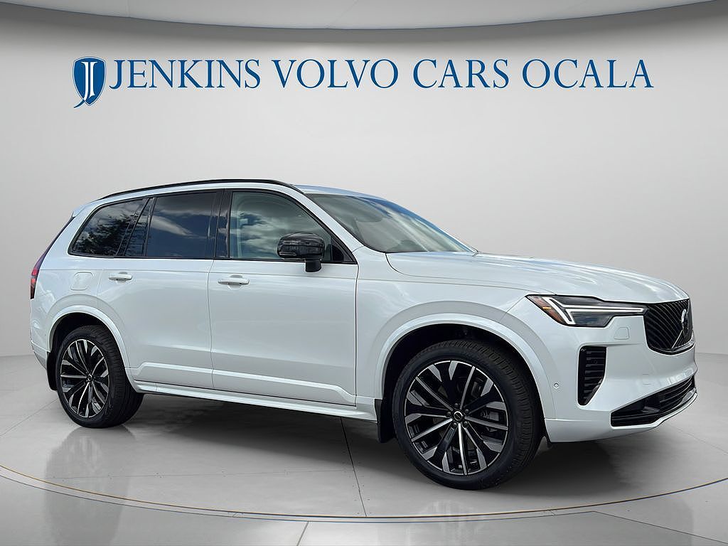 2026 VOLVO XC90
