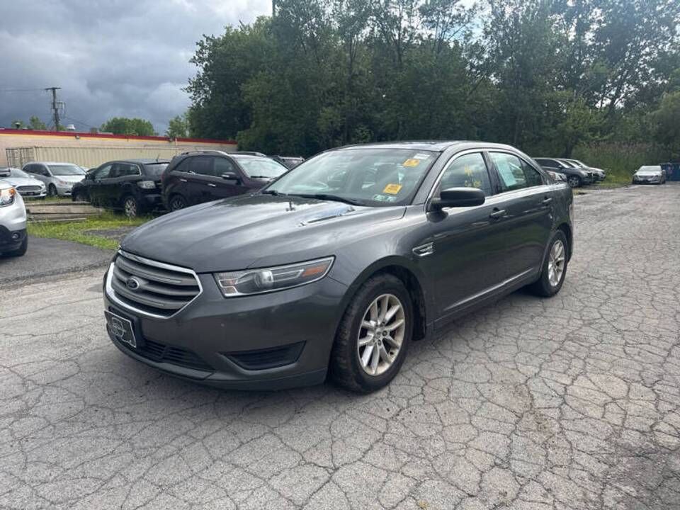 2015 FORD Taurus