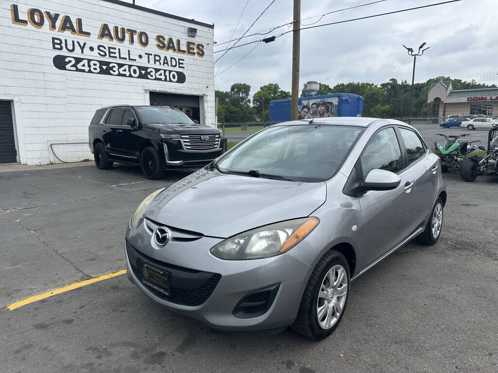 2012 MAZDA Mazda2
