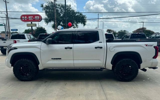 2023 TOYOTA Tundra