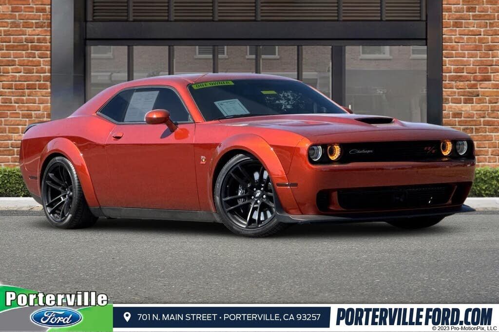 2021 DODGE Challenger