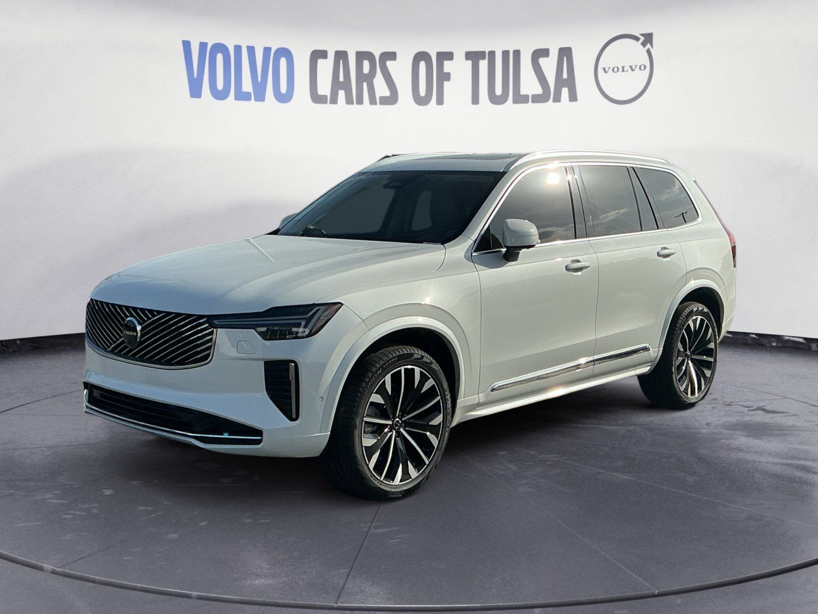 2026 VOLVO XC90