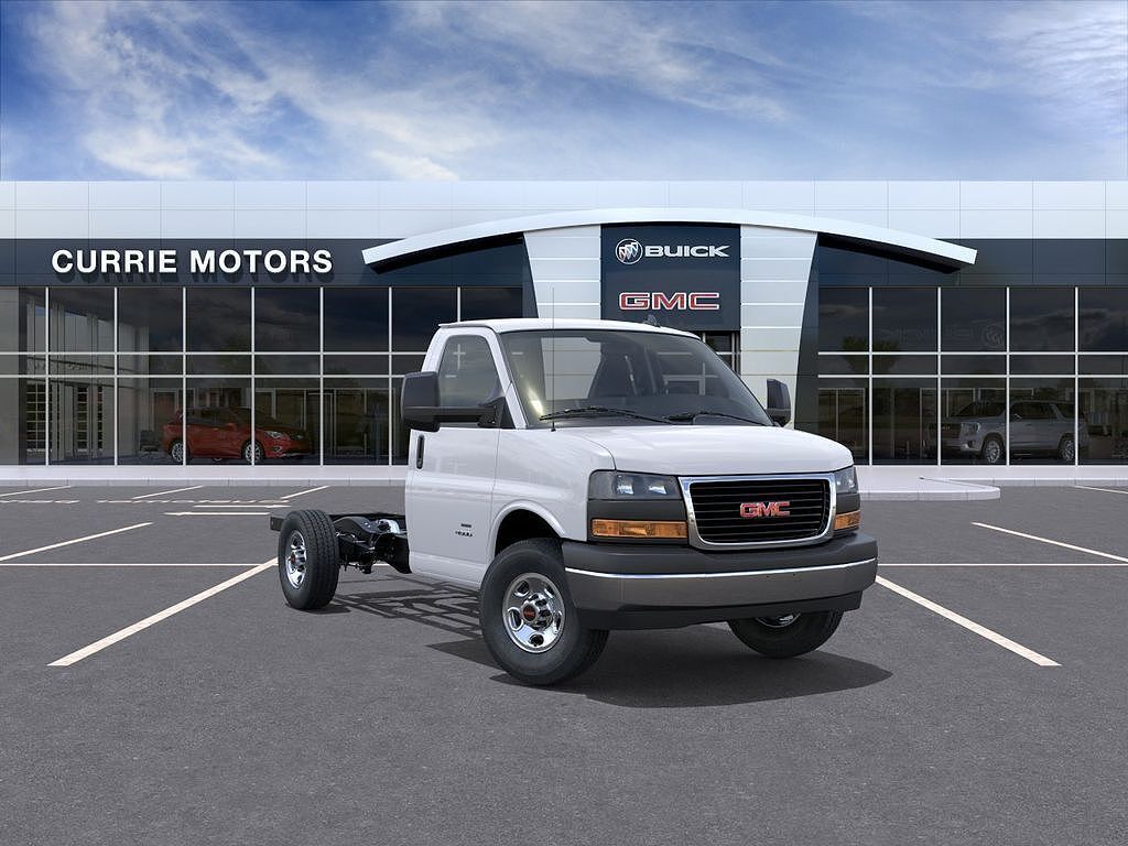 2025 GMC Savana