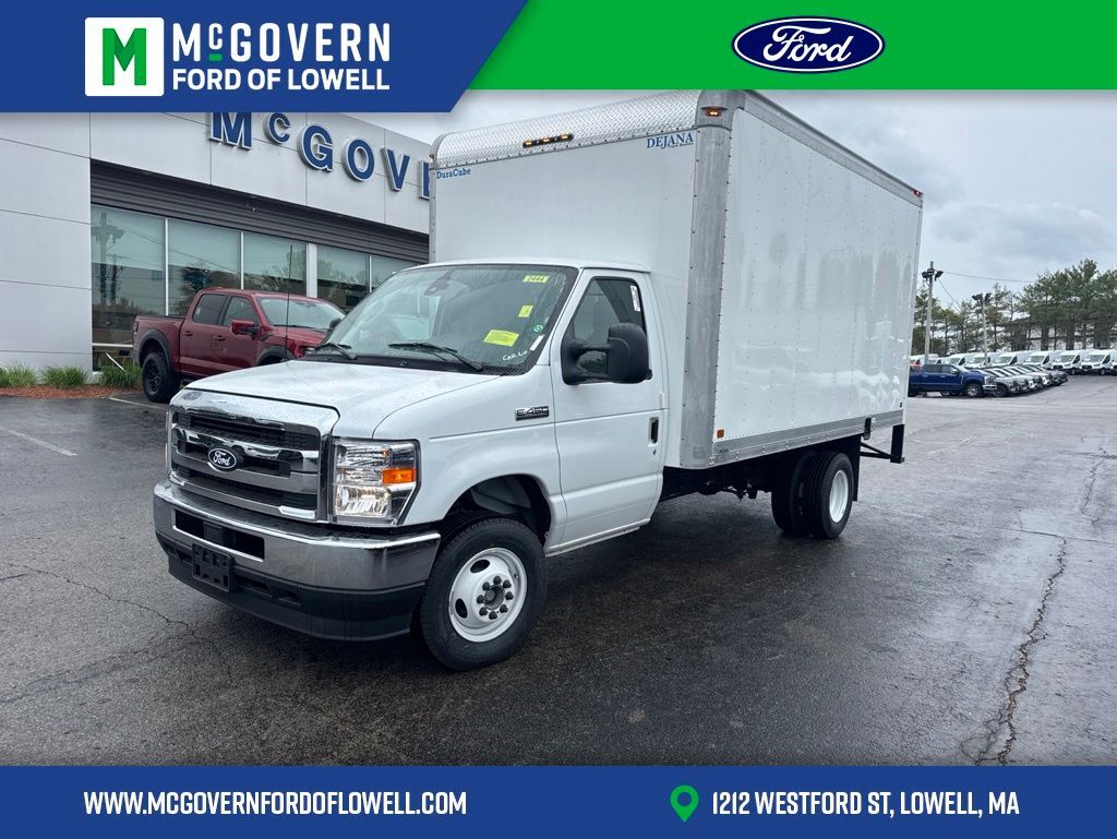 2027 FORD E-450