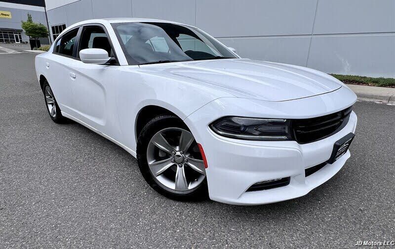 2015 DODGE Charger