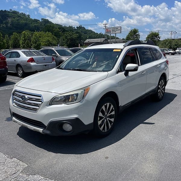 2015 SUBARU Outback
