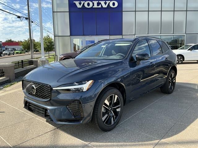 2026 VOLVO XC60
