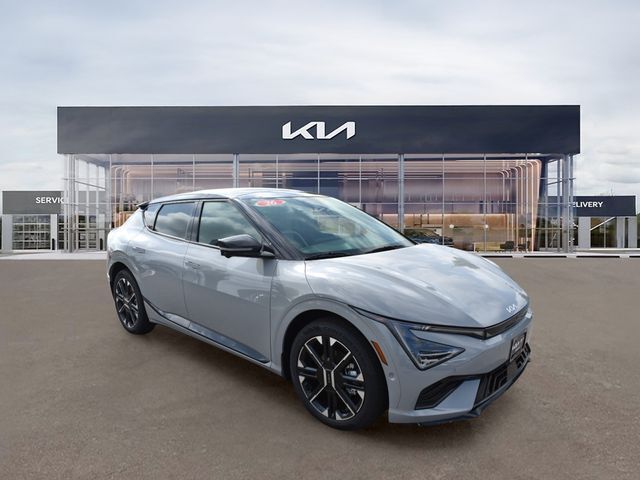 2026 KIA EV6
