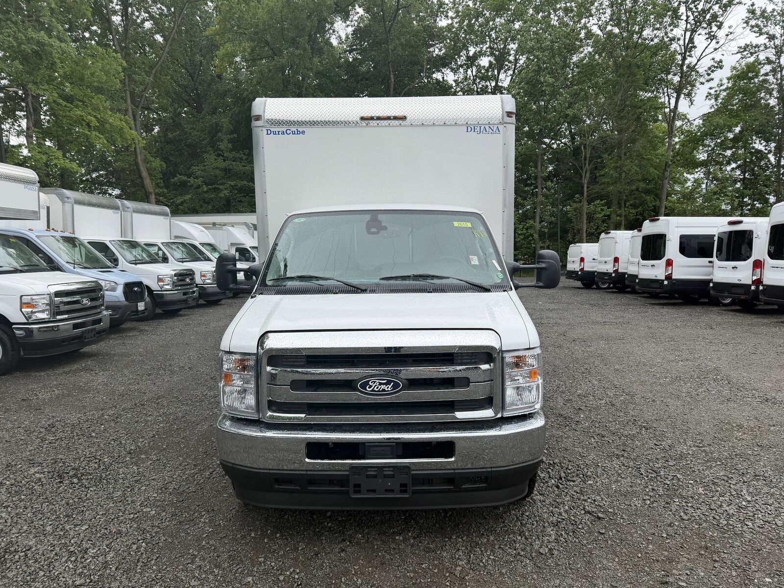 2027 FORD E-450