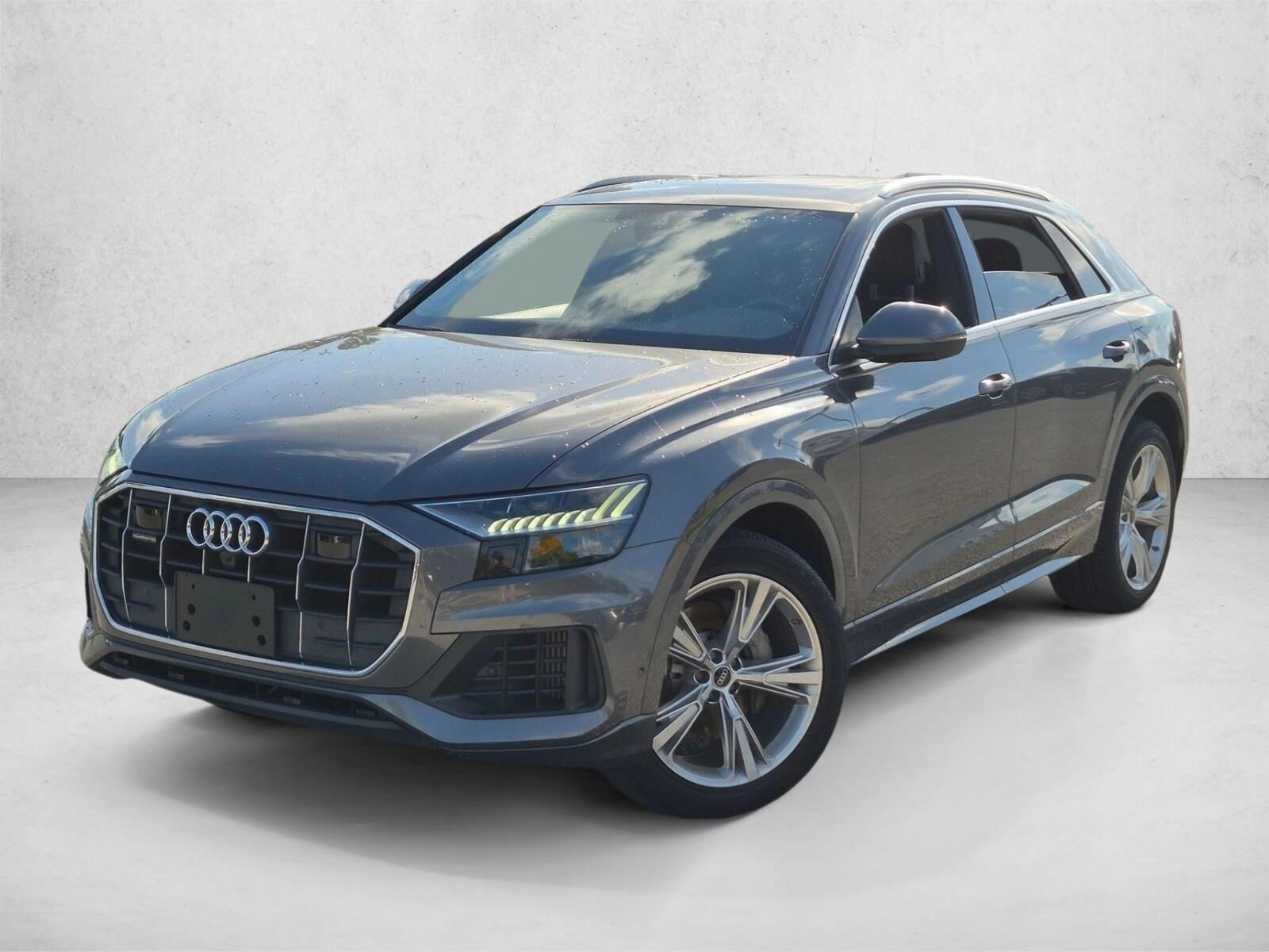 2022 AUDI Q8