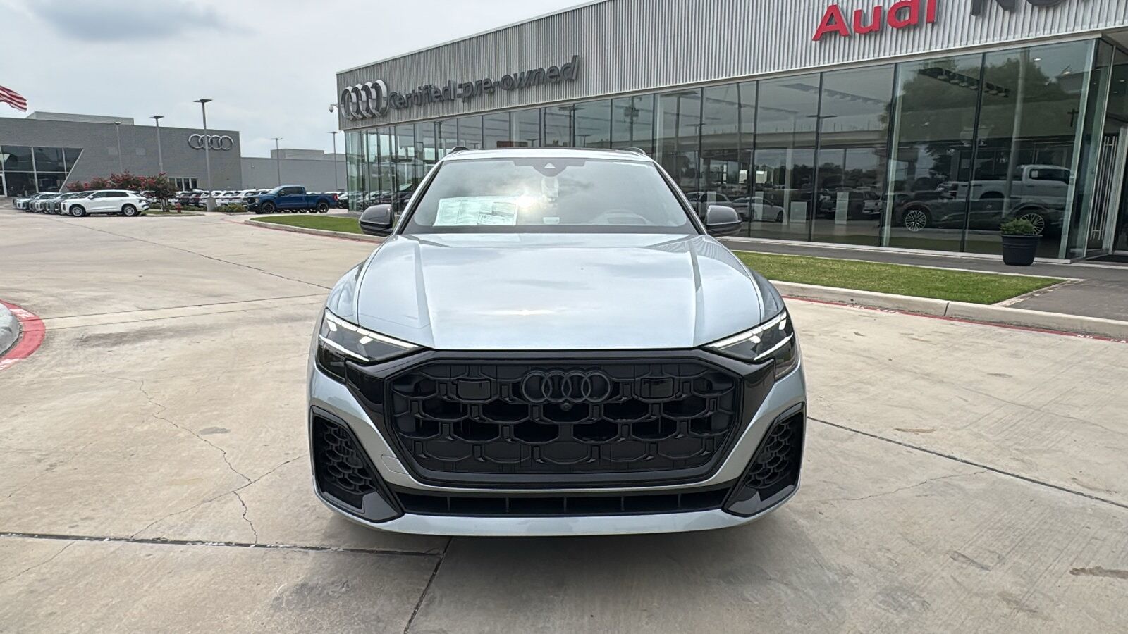 2026 Audi Q8