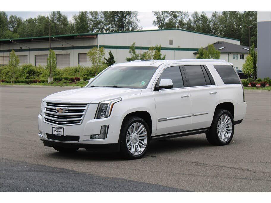 2018 CADILLAC Escalade