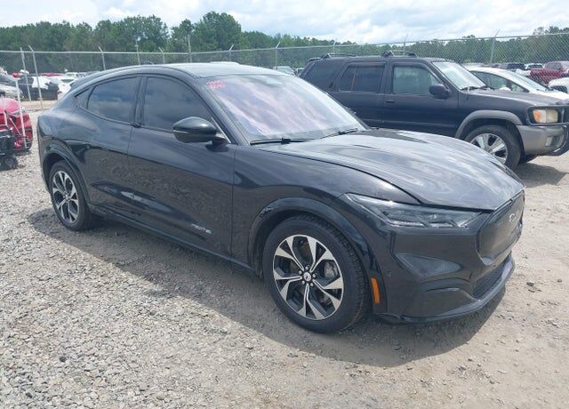 2022 FORD Mach-E