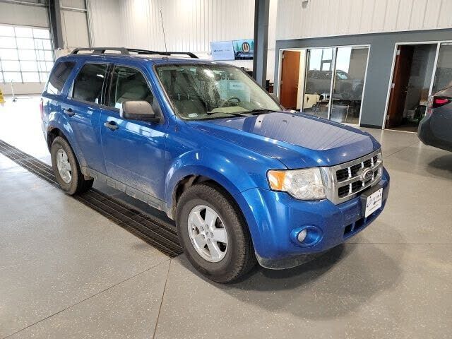 2011 FORD Escape