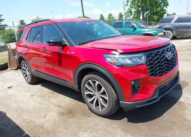2025 FORD Explorer