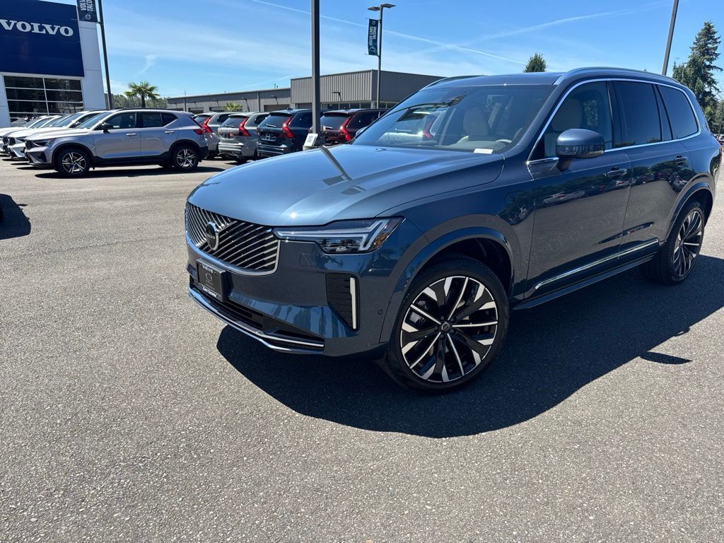 2026 VOLVO XC90