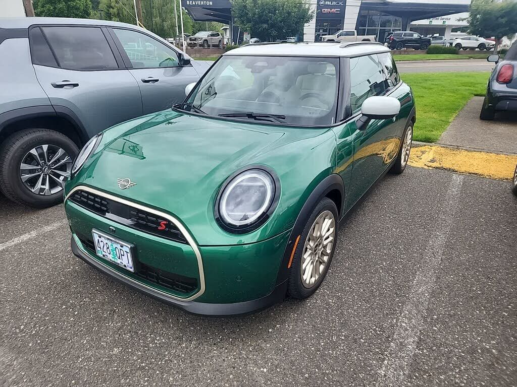 2025 MINI Hardtop