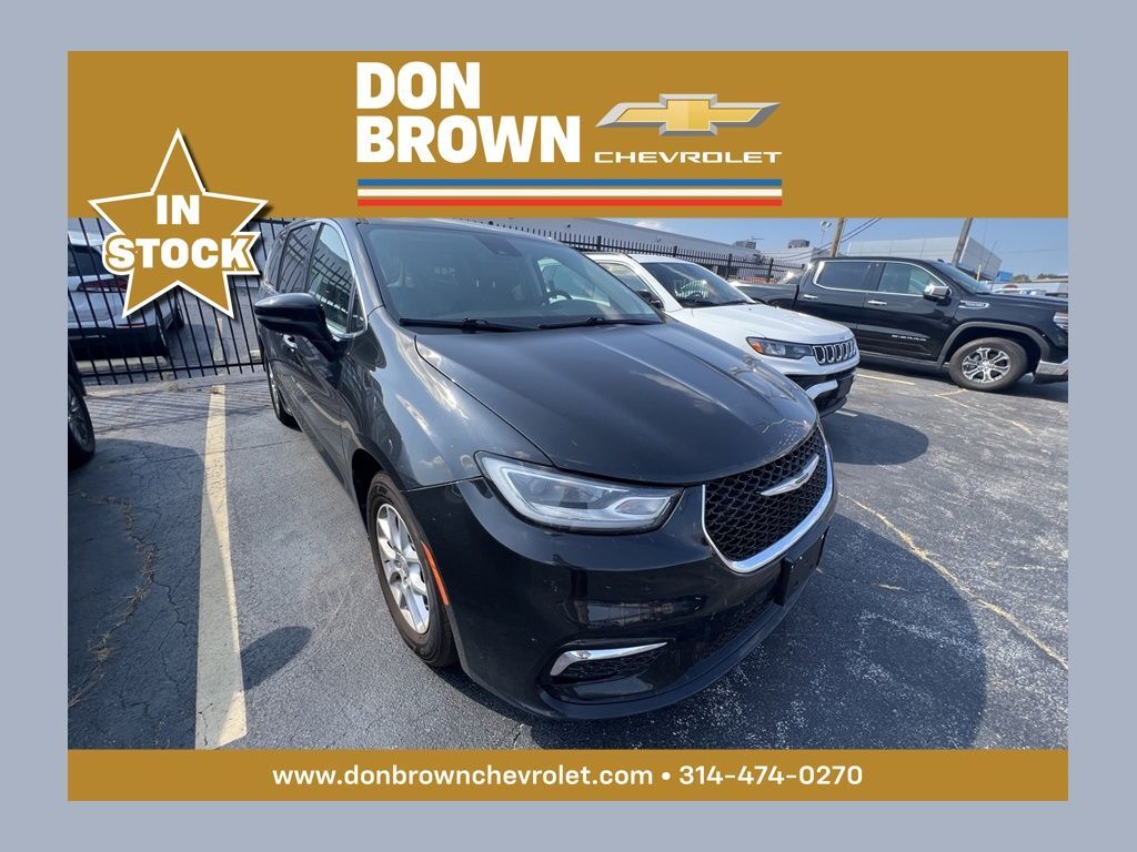 2023 CHRYSLER Pacifica