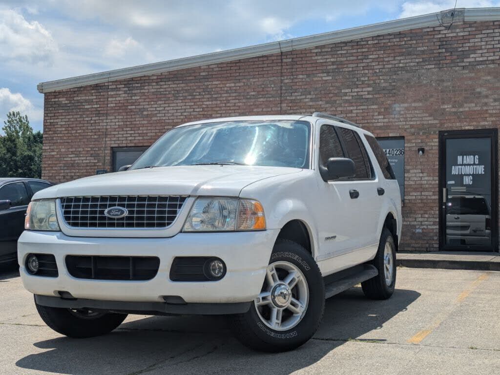 2004 FORD Explorer
