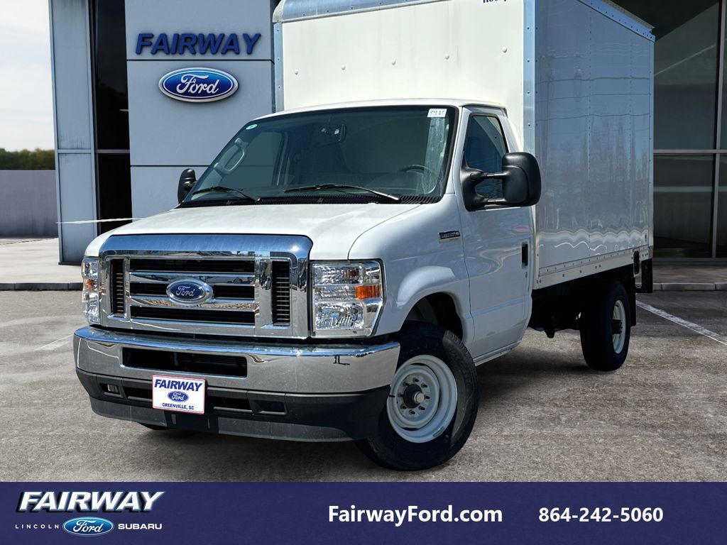 2025 FORD E-350