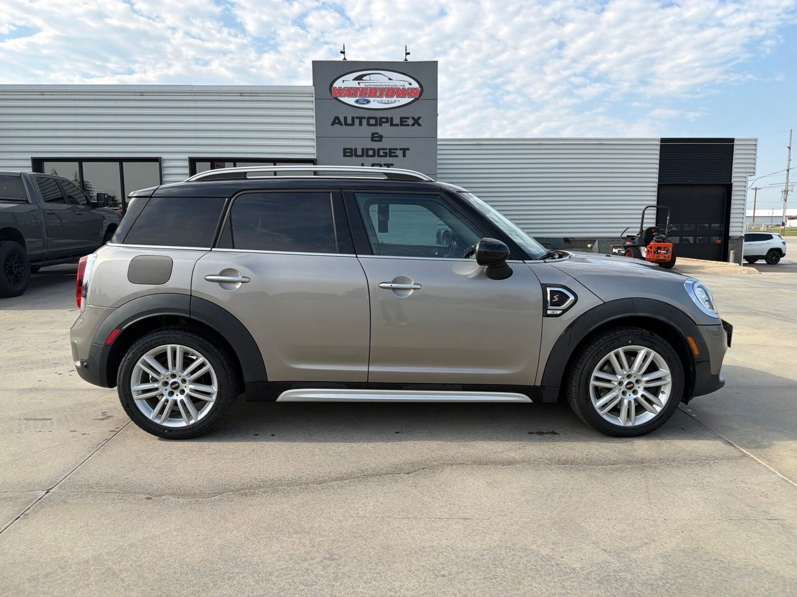 2017 MINI Countryman