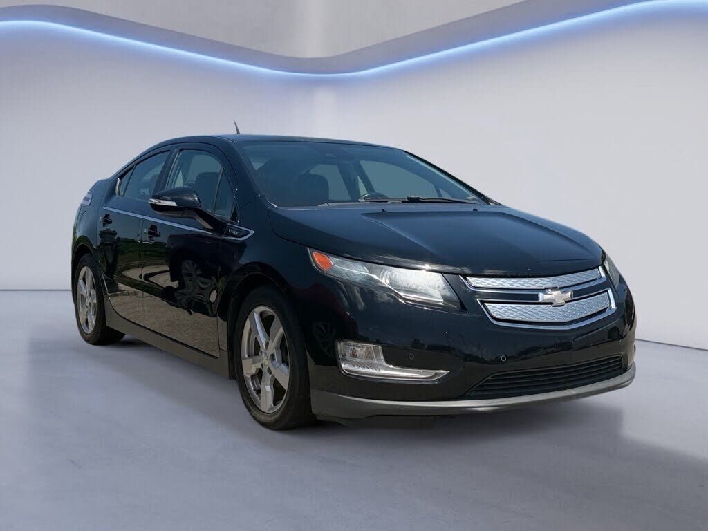 2013 CHEVROLET Volt