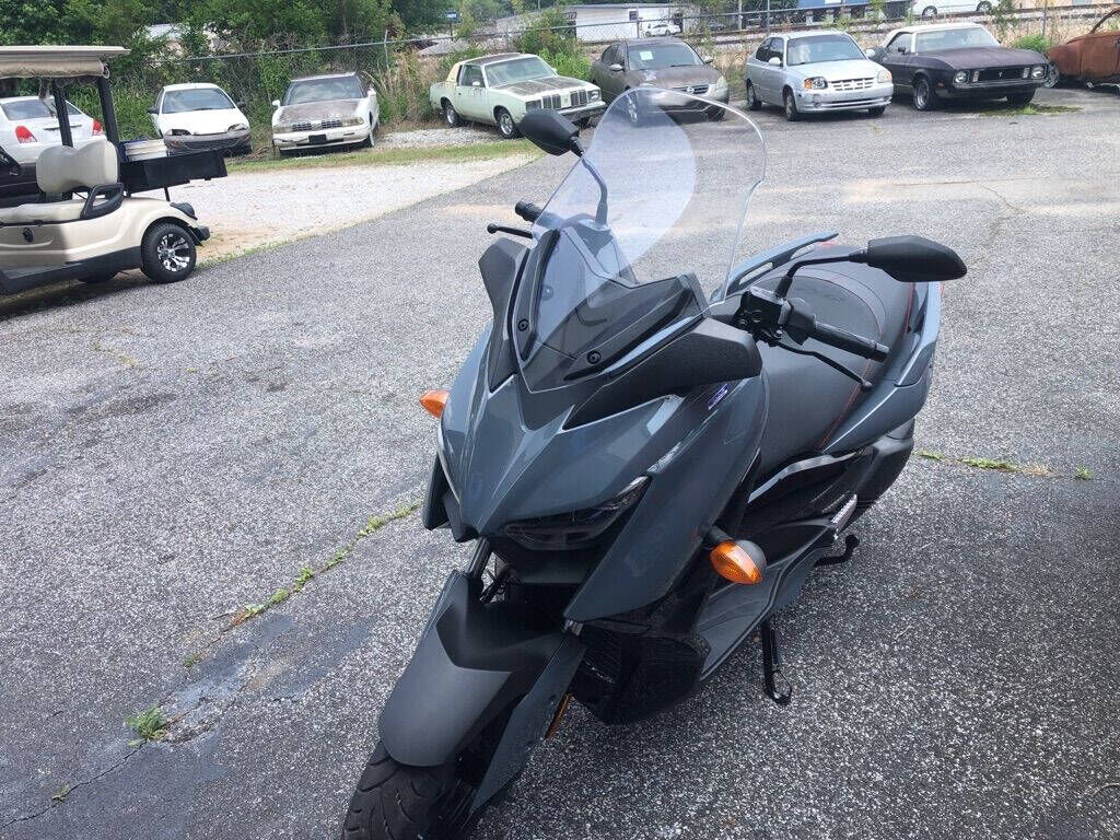 2022 YAMAHA XMAX 300