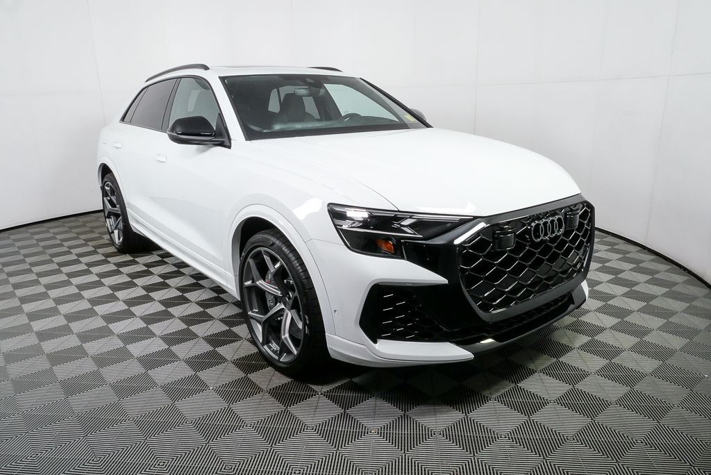 2026 AUDI RS Q8