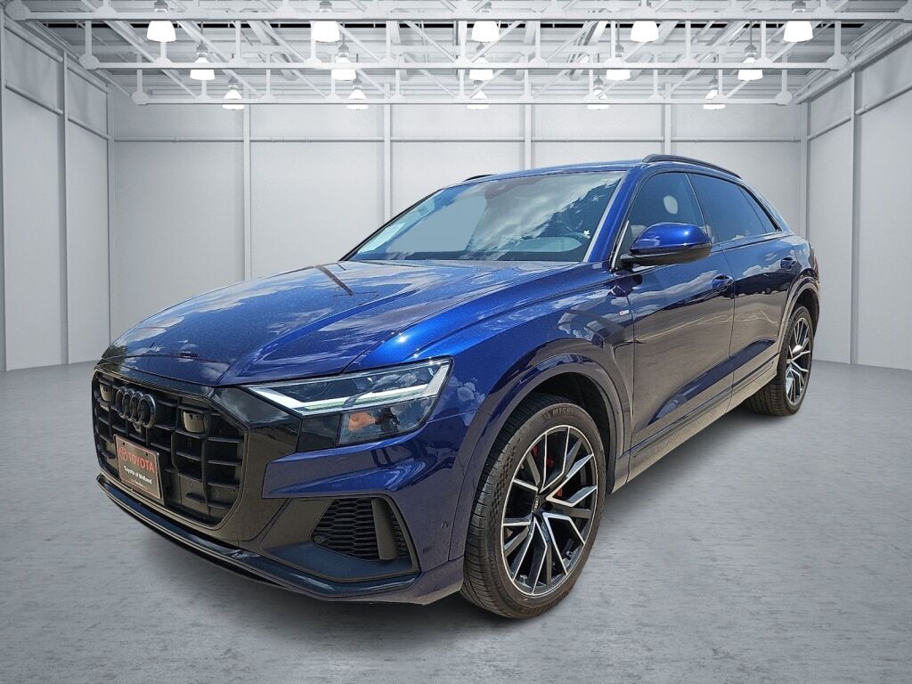 2022 AUDI Q8