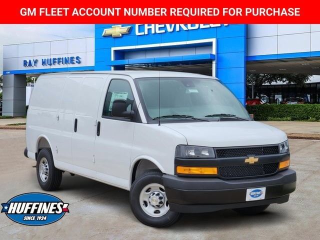 2026 CHEVROLET Express
