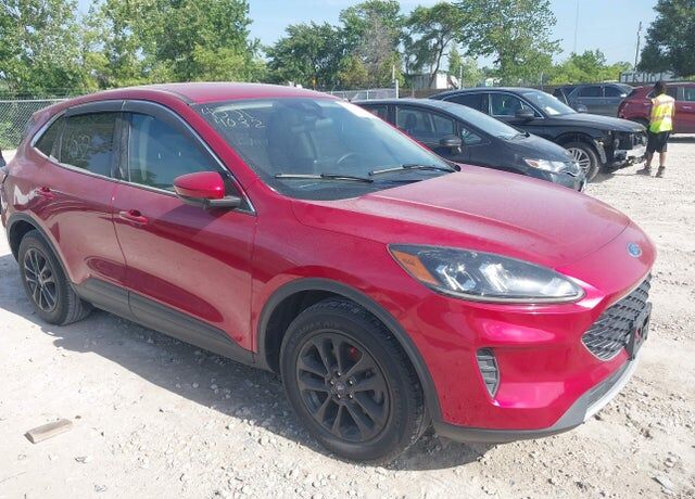 2020 FORD Escape