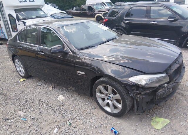 BMW 550i