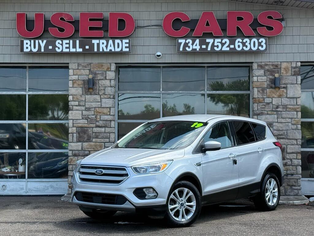 2019 FORD Escape