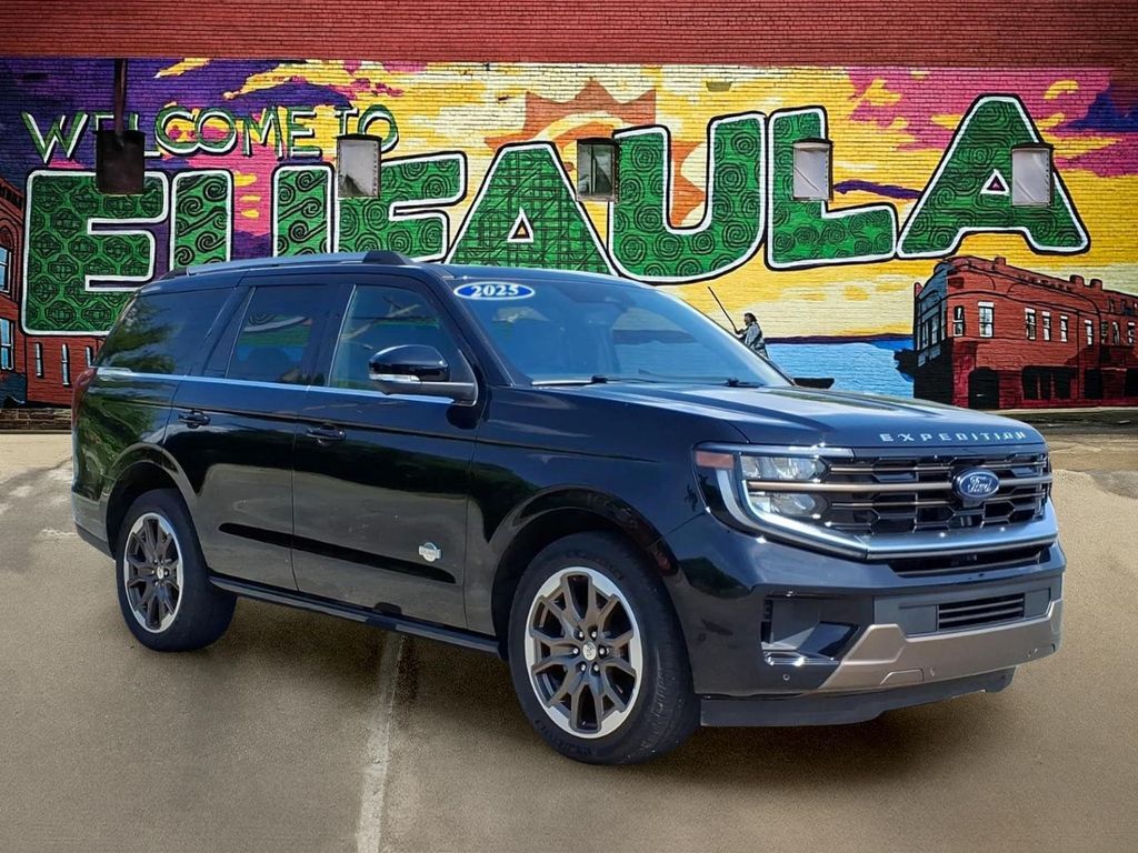 2025 FORD Expedition