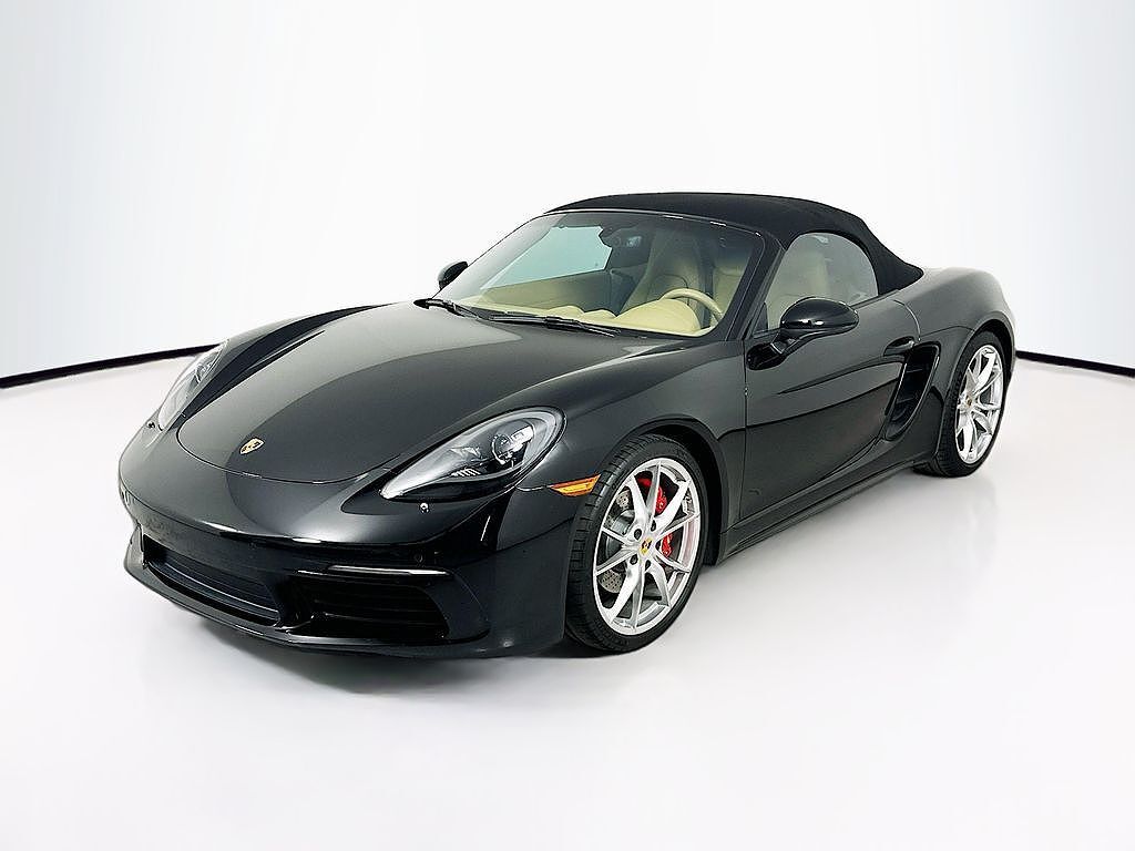 2017 PORSCHE Boxster
