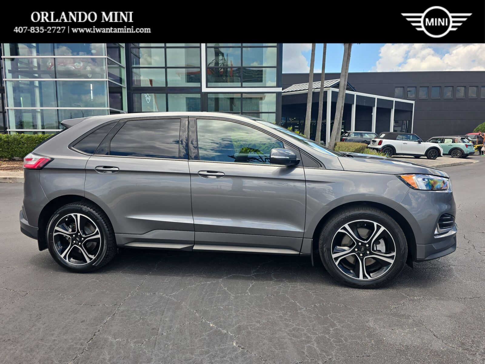 2023 FORD Edge